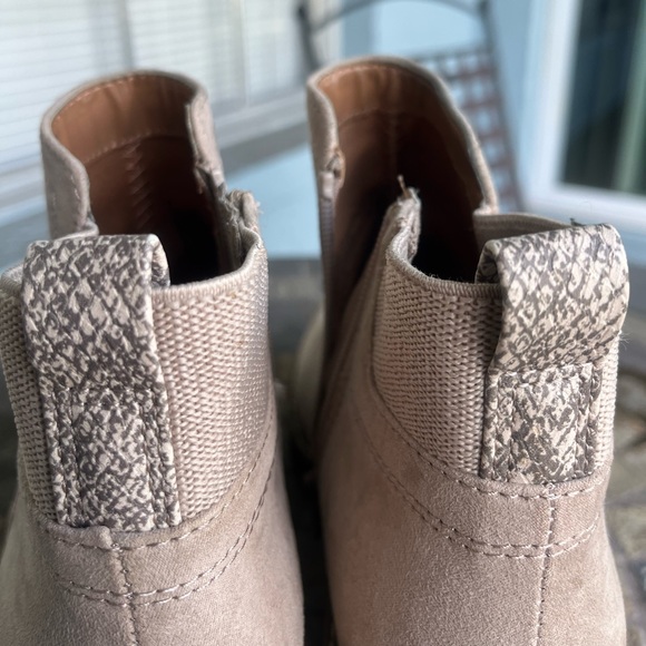 Wedge Boot - Picture 4 of 6